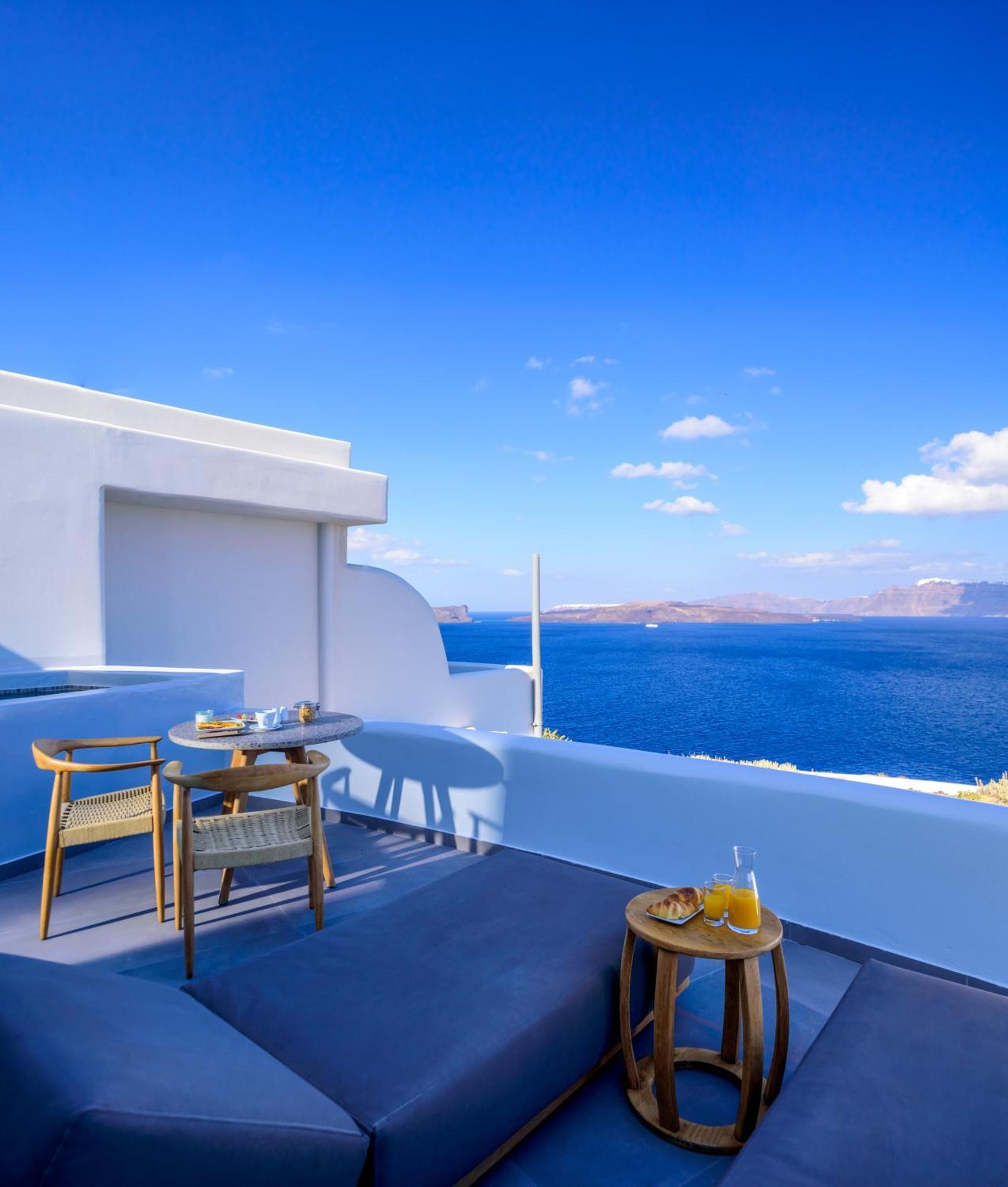 Neptune Luxury Suites Akrotírion Zewnętrze zdjęcie